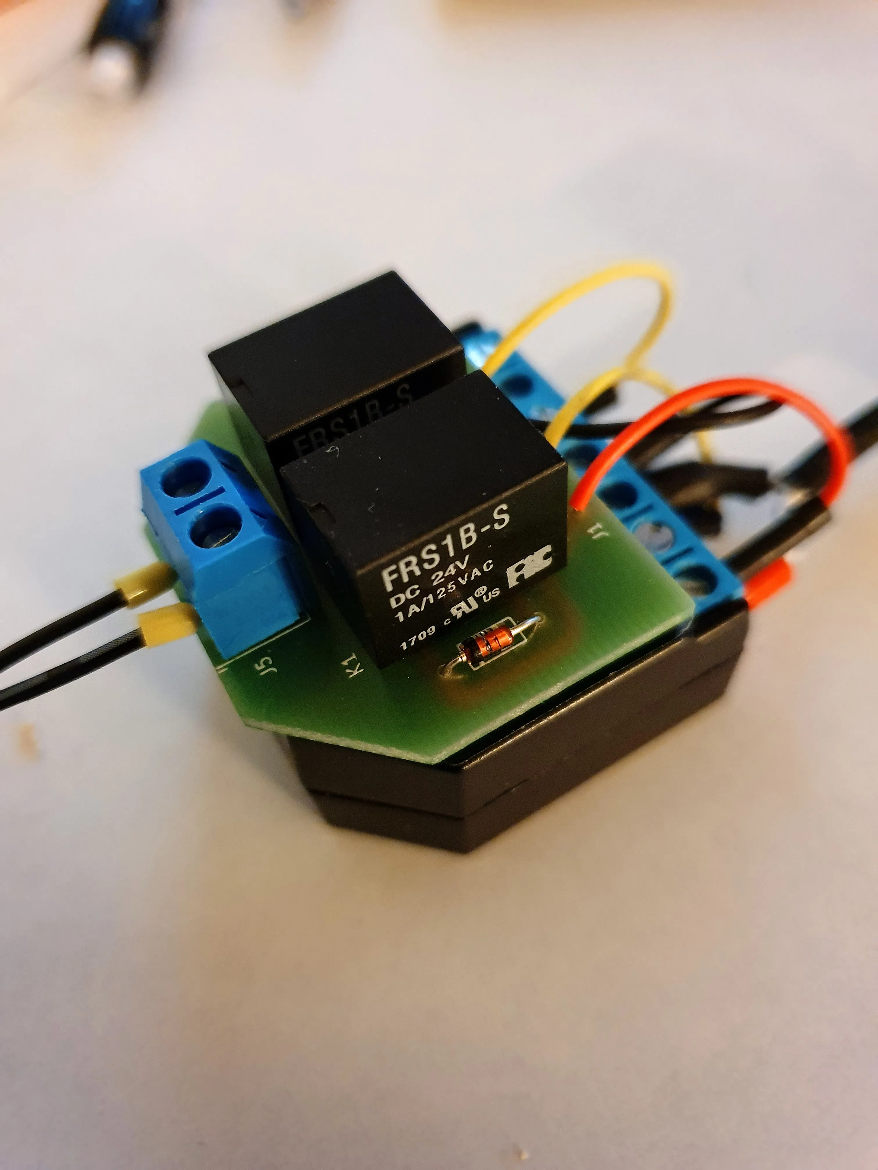 Add-on for Shelly 2.5 for 2-wire DC blind motors
